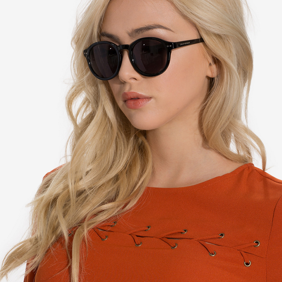 Burberry Eyeglasses Look